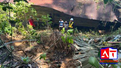 Victor Datuan Batara Bantu Korban Longsor di Makale Selatan