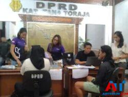 Protes Keras Muncul Ketika Gedung DPRD Dijadikan Tempat Promosi Produk Minuman