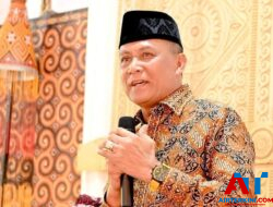 VDB Kritik Pemda Tator Soal Penanganan Penyakit Demam Babi