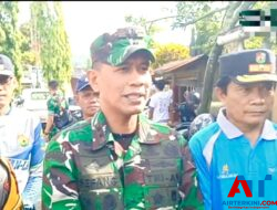Kompak, TNI- Polri dan Mahasiswa Peduli Kebersihan di Pasar Pagi