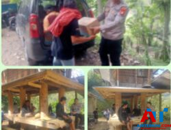 Melayat ke Rumah Duka Korban KKB, Kapolsek Sopai : Alm Meninggal Demi Kemajuan Bangsa