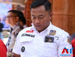 Lembang Batualu Selatan Salurkan Bantuan Beras dan Minyak Goreng untuk 224 KK